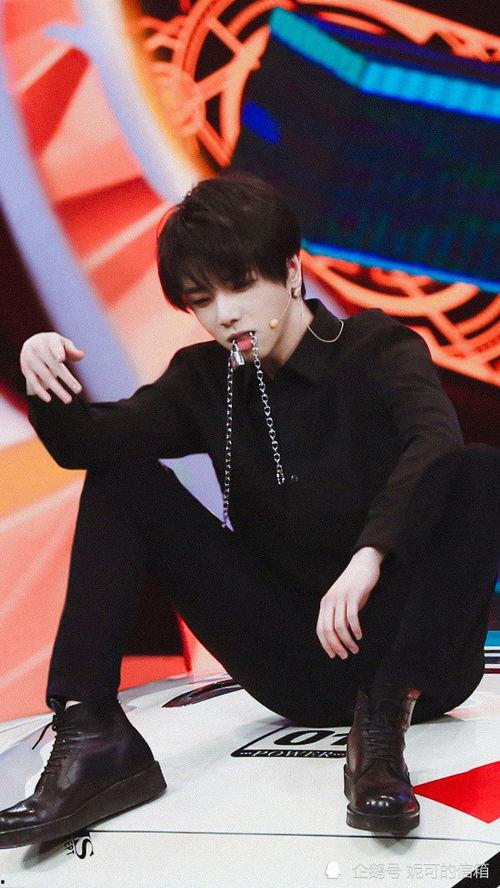 娱乐圈吃瓜没有解说吗,揭秘幕后真相，无需解说！